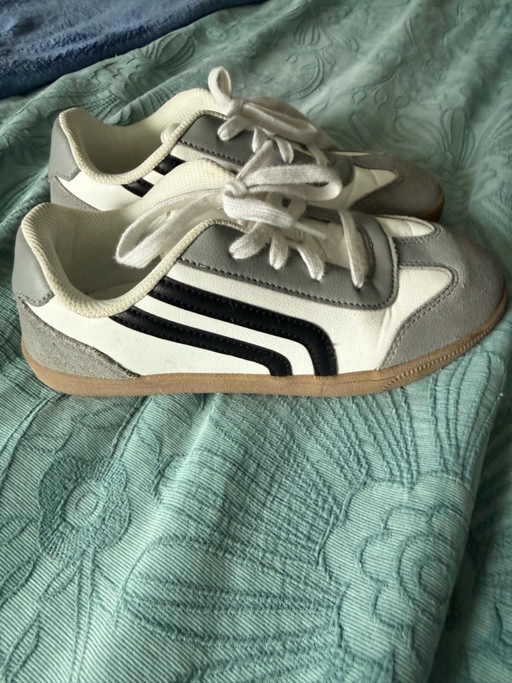 Cat & Jack White and Gray Kids Sneakers with Black Accent